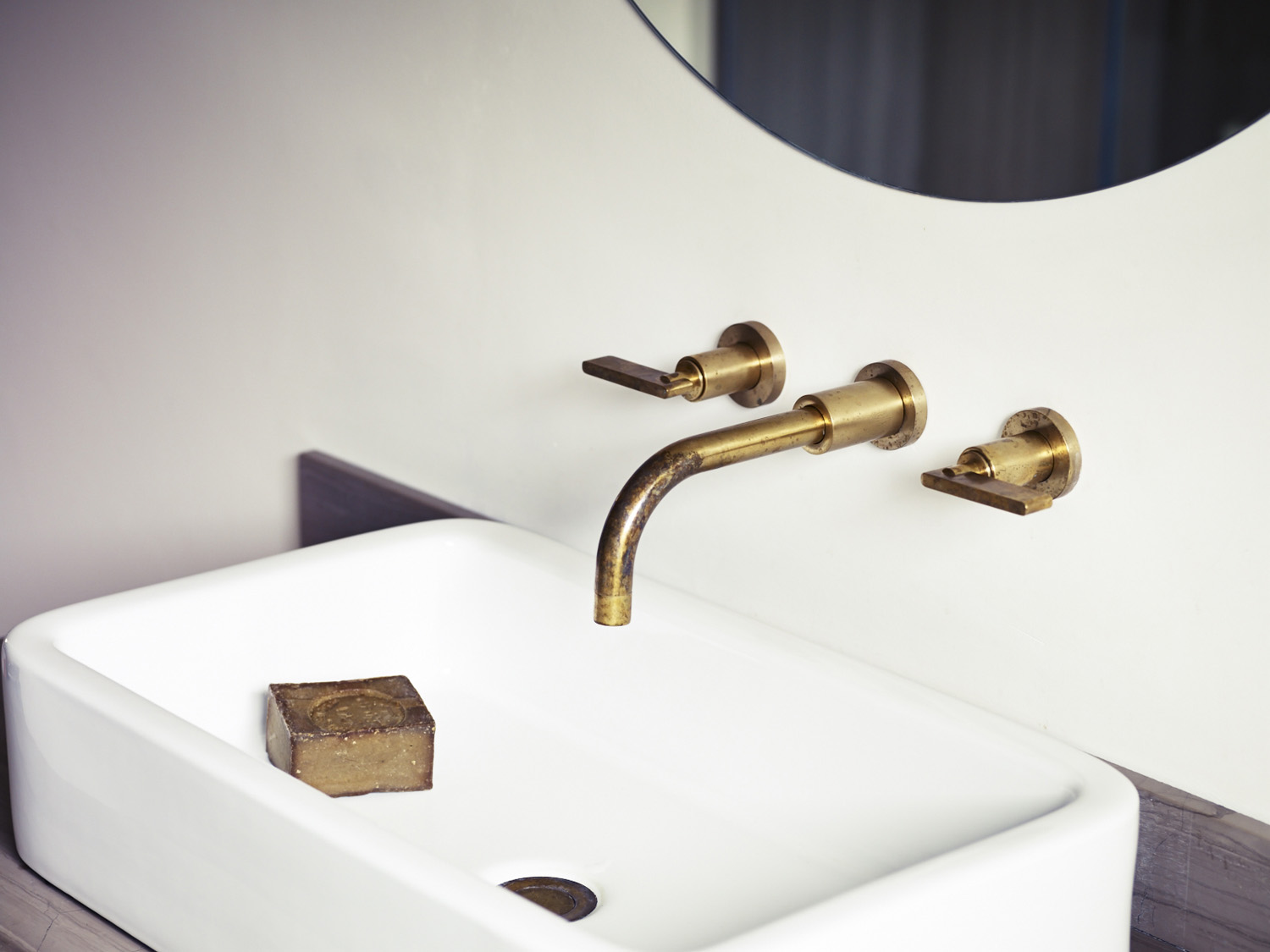 Studio Ore wall mounted brass taps Studio Ore wall mounted brass taps